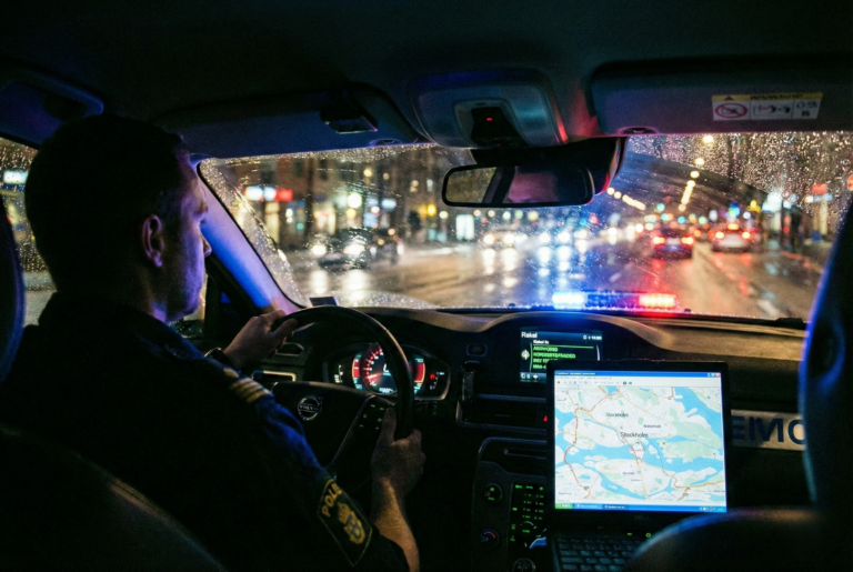 Polis i yttre tjänst