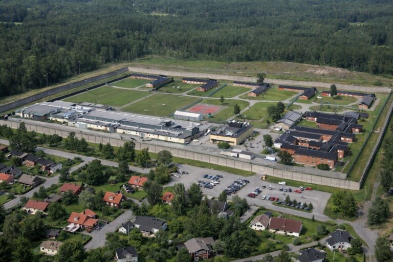 Sveriges anstalter – Lag & Ordning