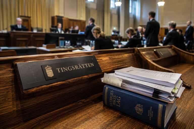 Dubbla straff för gängkriminella