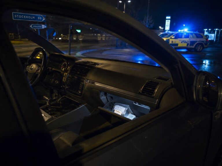 Illegala fynd i bilen: Vad händer när alla misstänkta nekar?