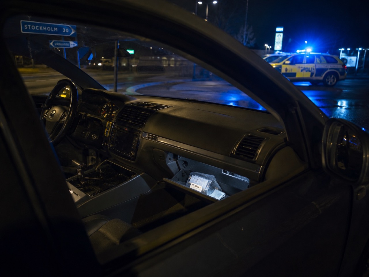 Illegala fynd i bilen: Vad händer när alla misstänkta nekar?
